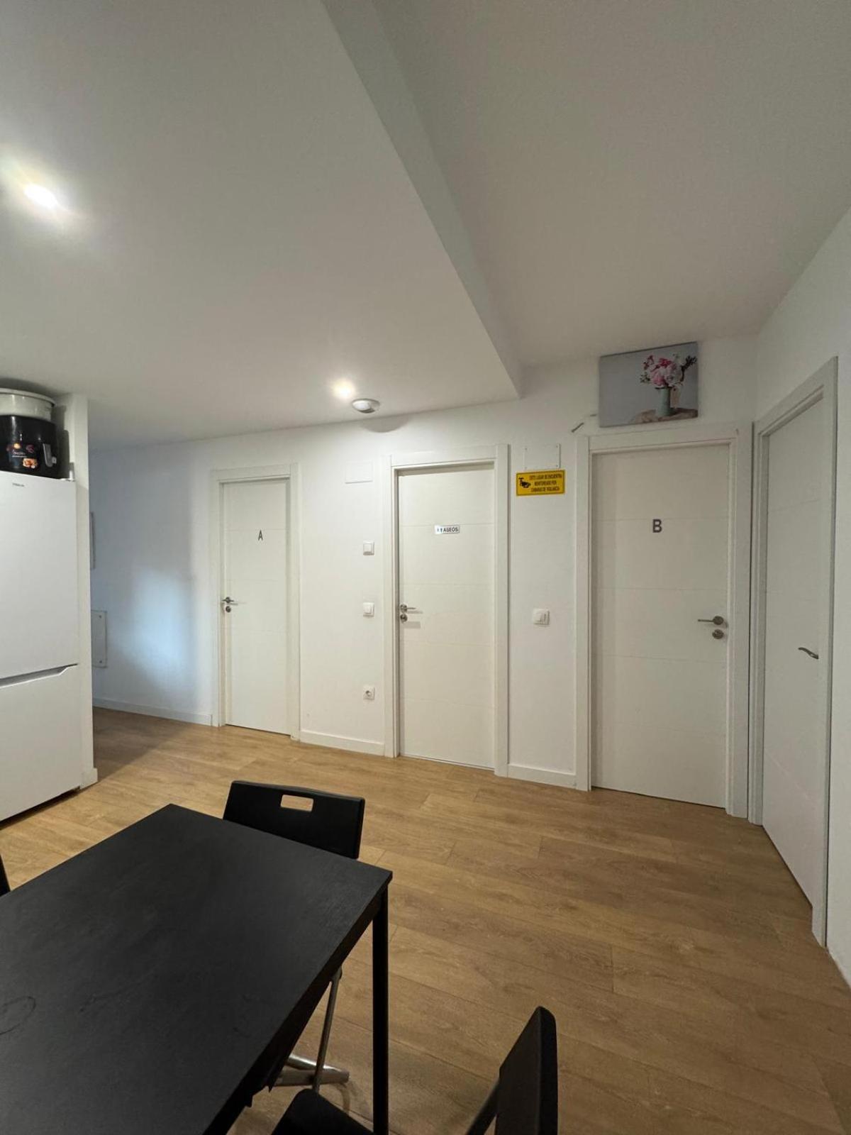 Mars Suites Porras Madrid Exterior foto
